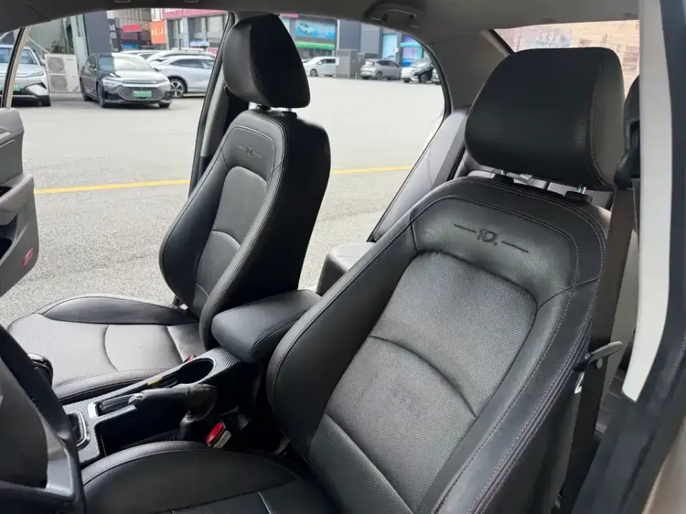 Geely Vision