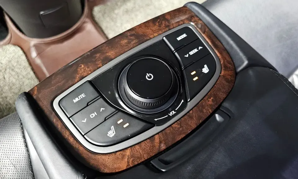 Hyundai Aslan