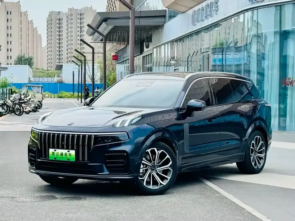 Lynk & Co 09 EM-P
