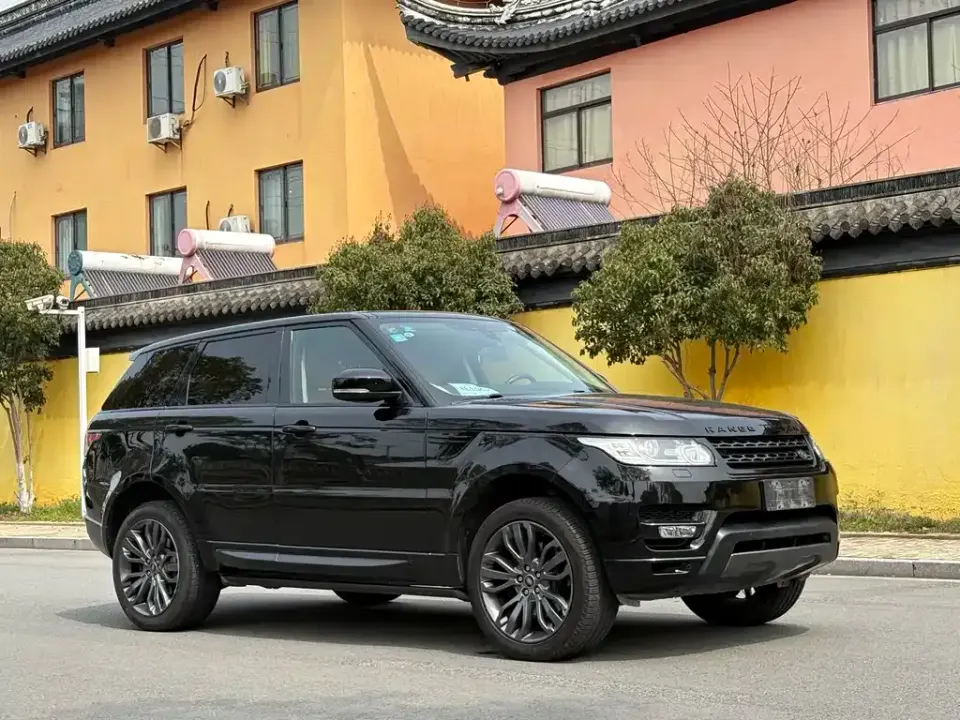 Land Rover Sport