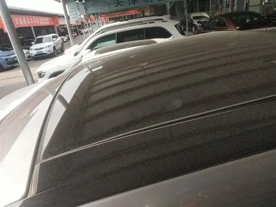 Land Rover Velar