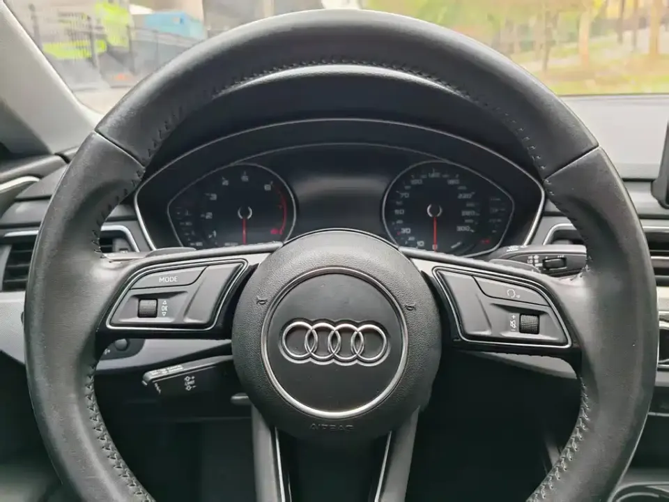 Audi A5 (Import)