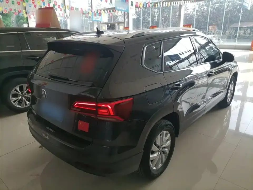 Volkswagen Tharu