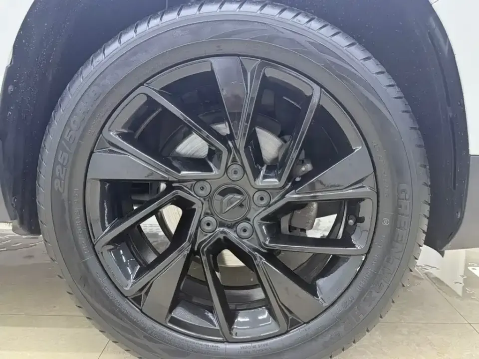 Jetta VS5