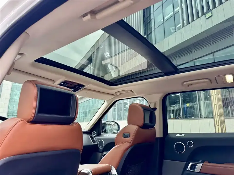 Land Rover Sport