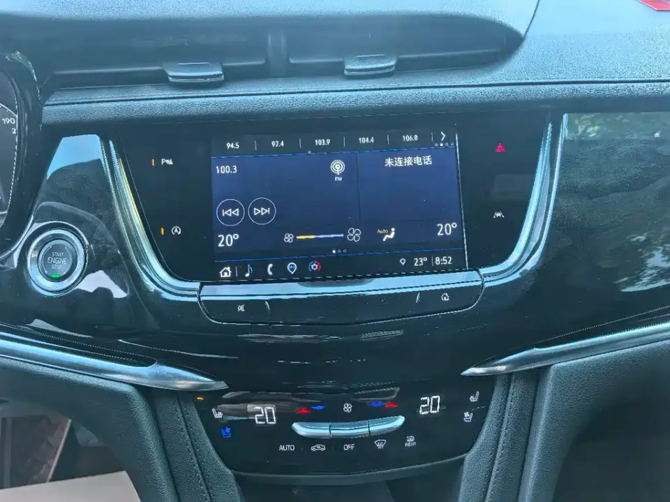 Cadillac XT6