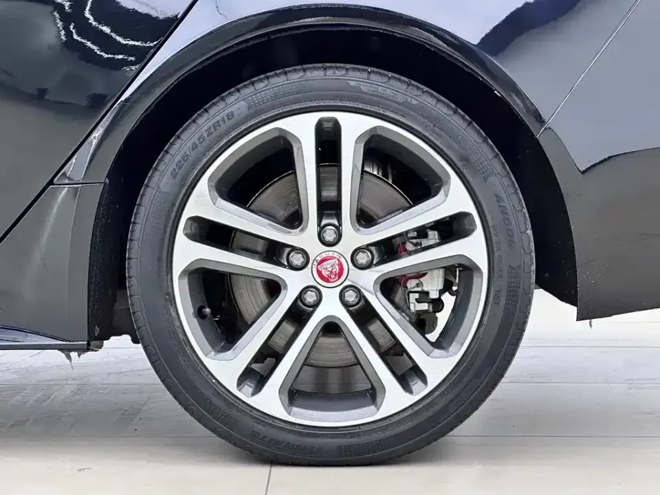 Jaguar XEL