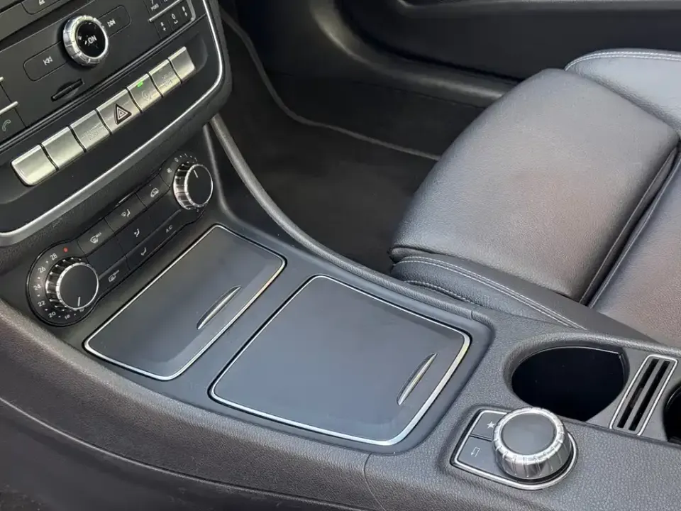 Mercedes-Benz CLA (Import)