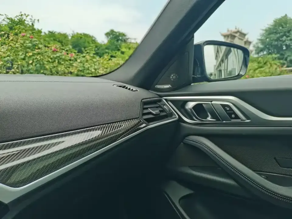 BMW i4 M