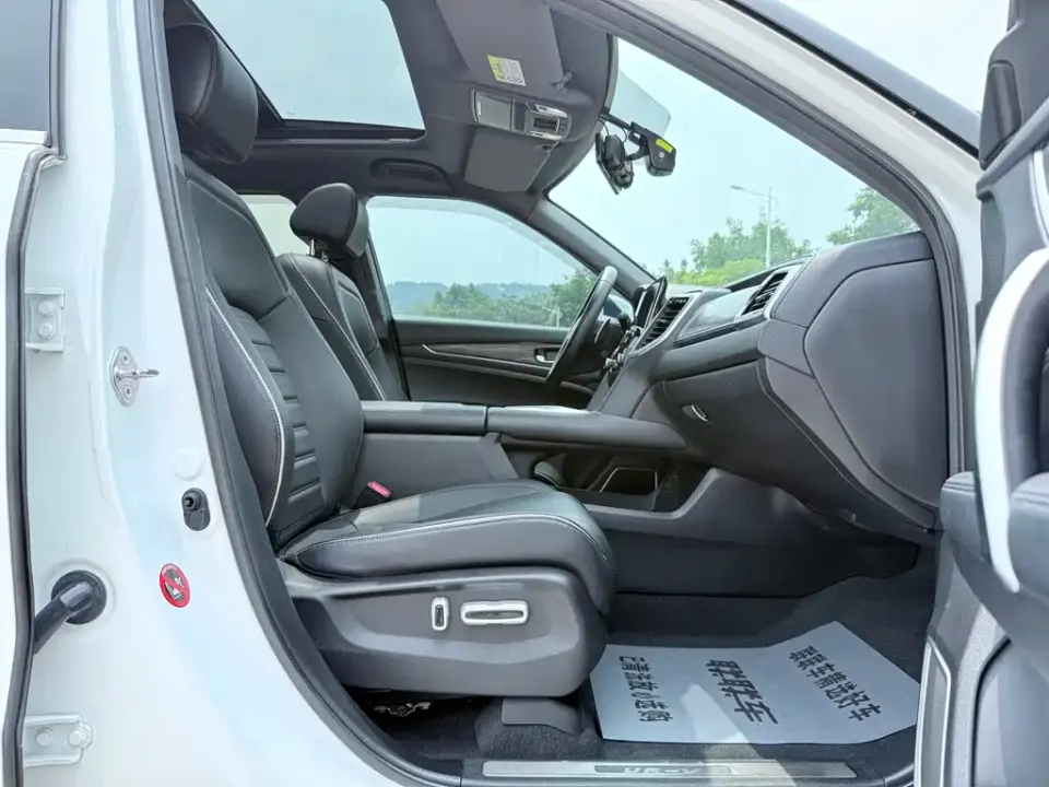 Honda UR-V