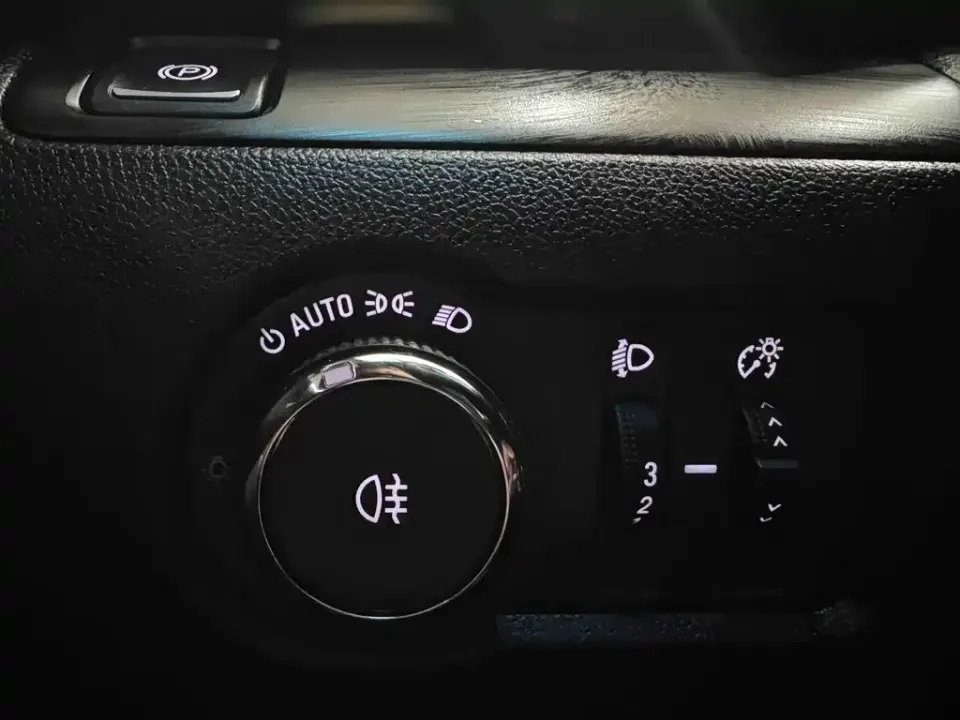 Buick GL6