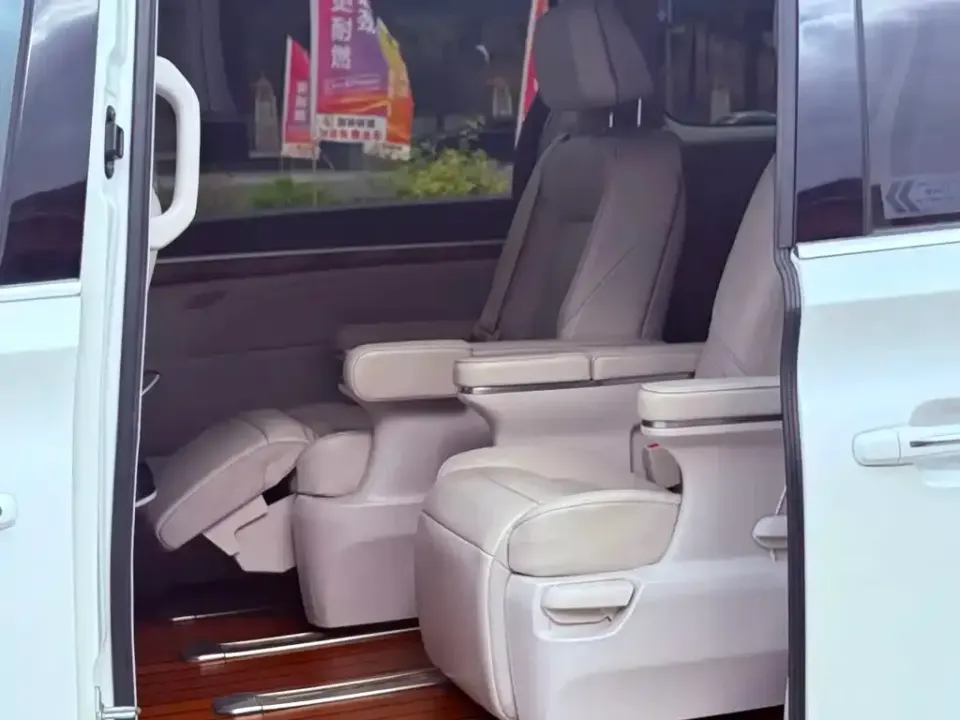 GAC Trumpchi M8