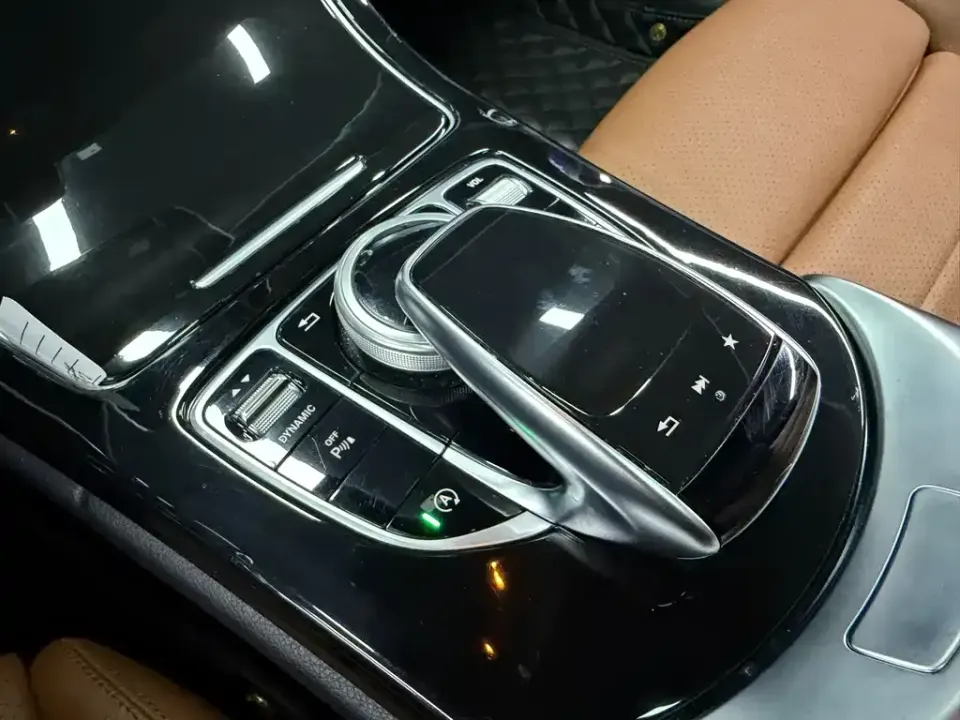Mercedes-Benz C-Class (Import)
