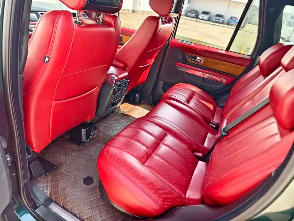 Land Rover Sport