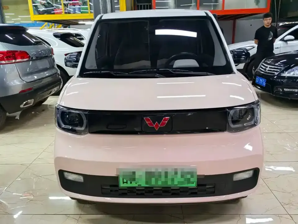 Wuling MINIEV