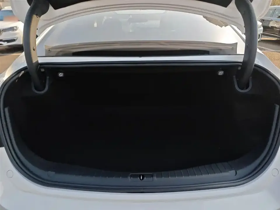 Hongqi Hongqi H5
