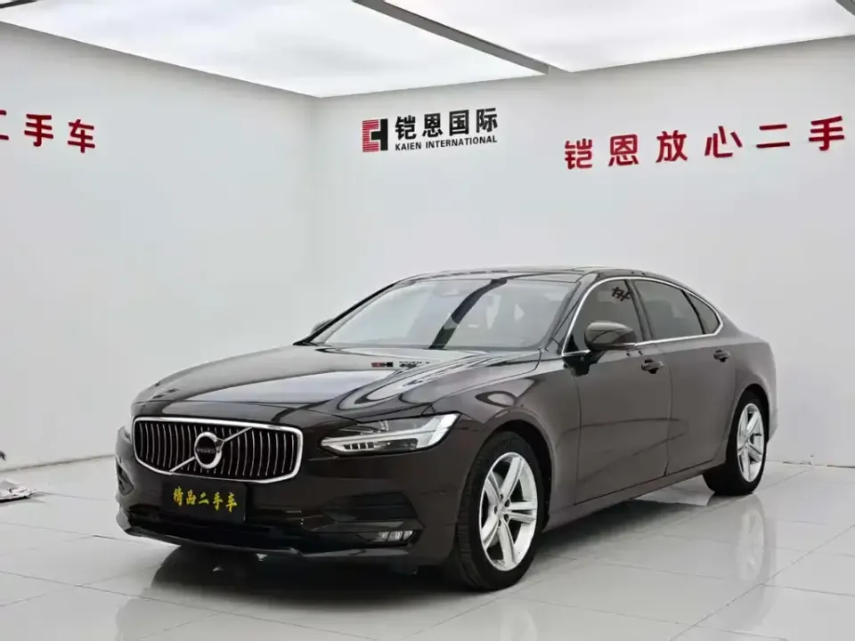 Volvo S90