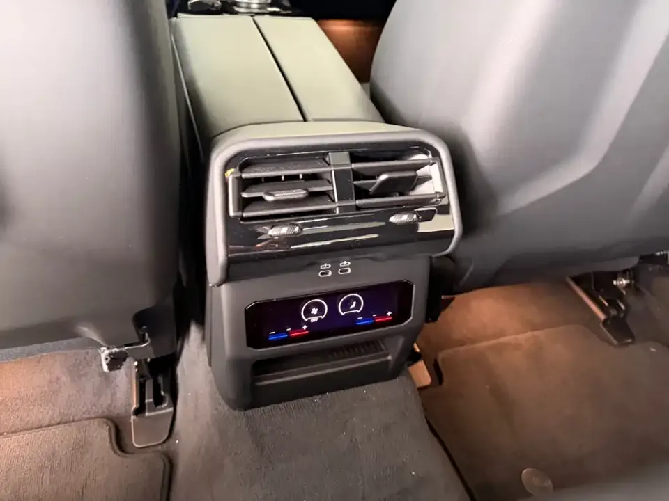 BMW M5 New Energy