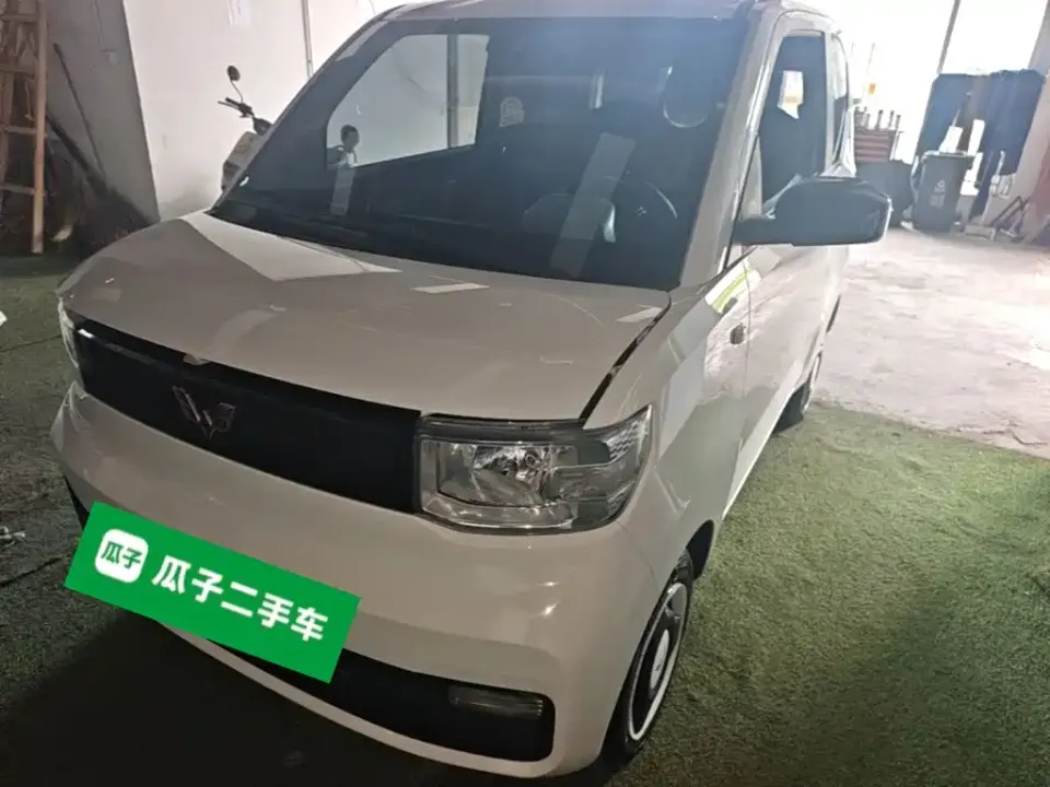 Wuling MINIEV