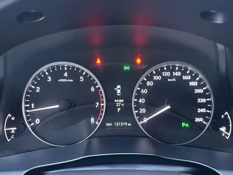 Lexus ES