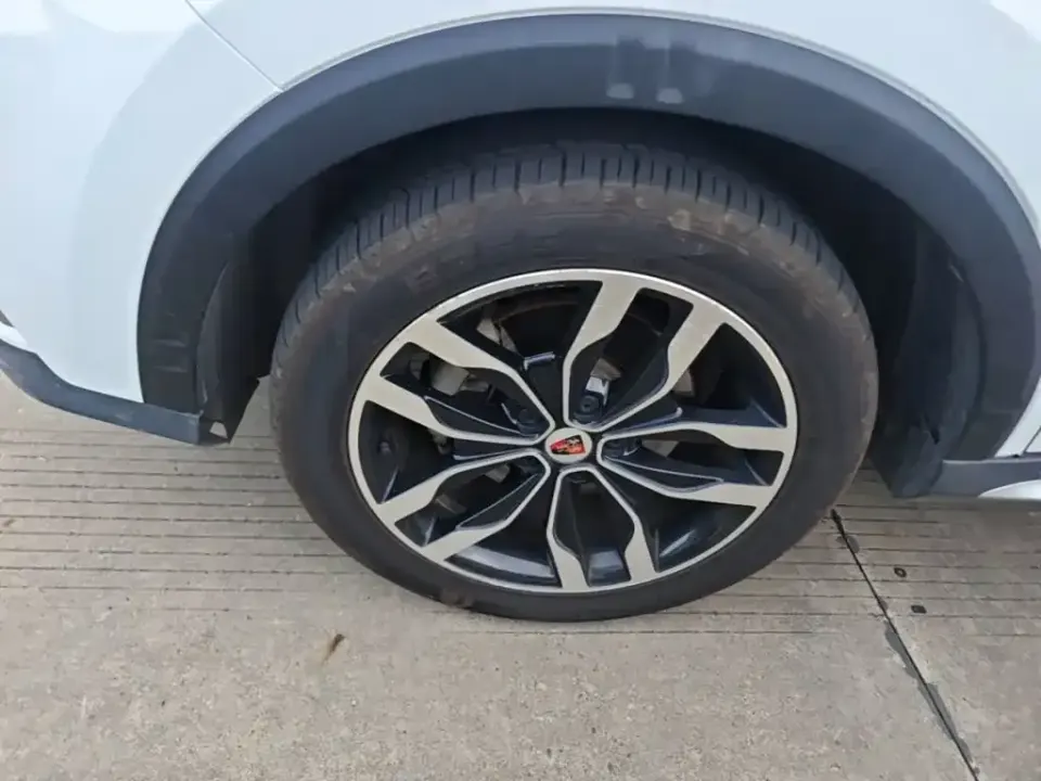 Roewe RX5