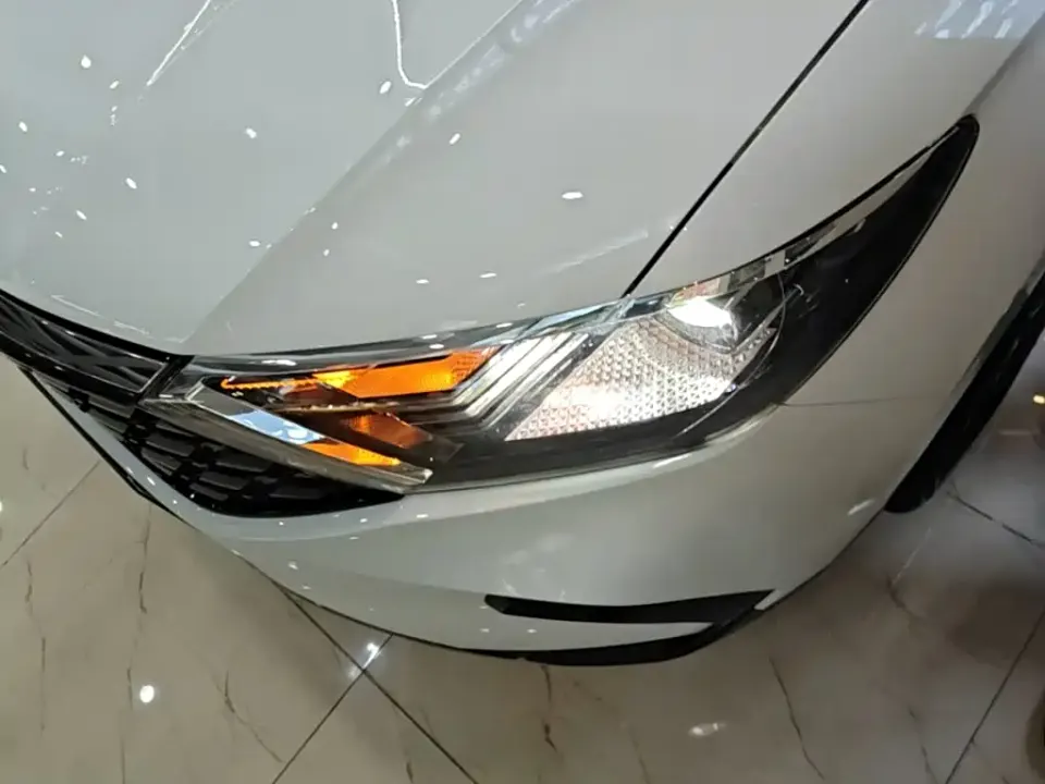 Jetta VS7