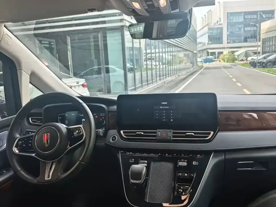 Hongqi Hongqi HQ9 PHEV