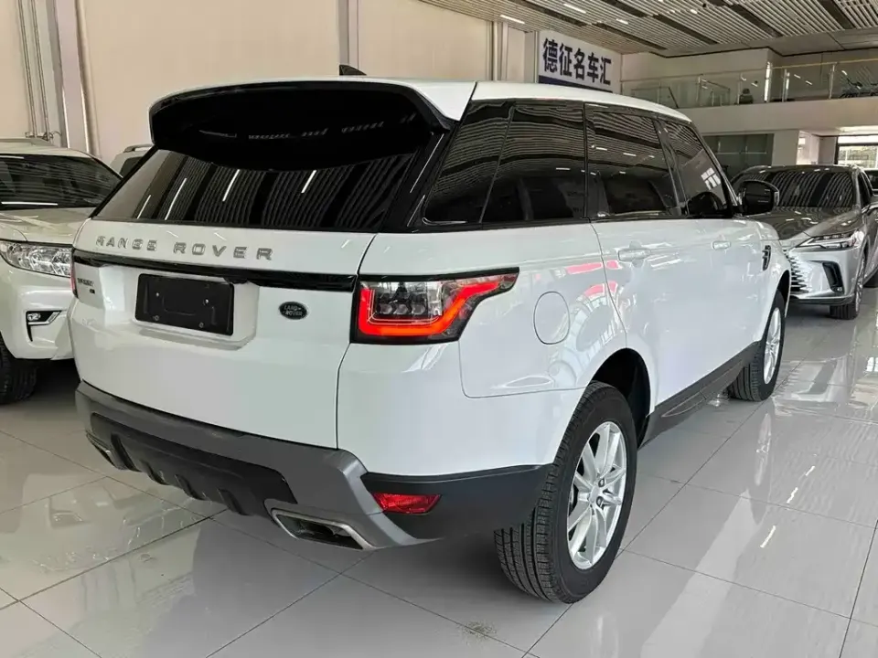 Land Rover Sport