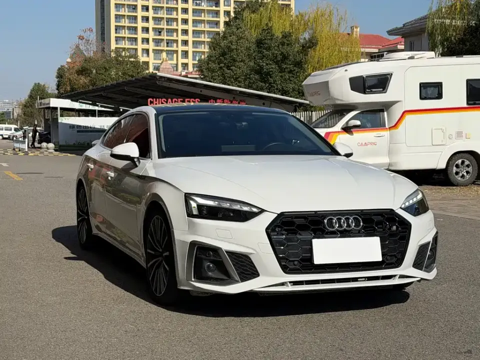 Audi A5 (Import)