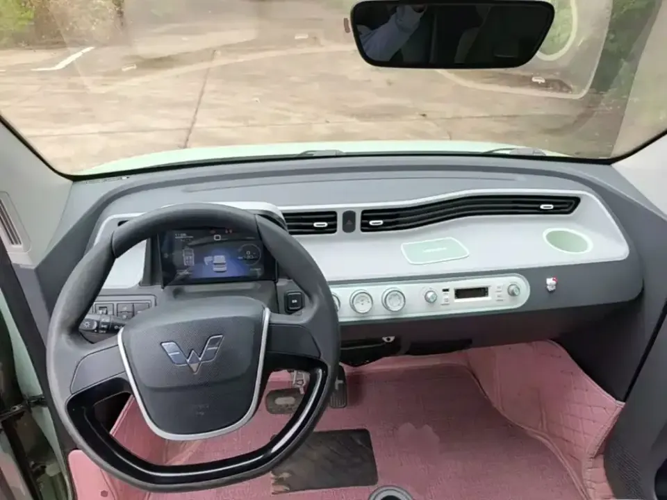 Wuling MINIEV