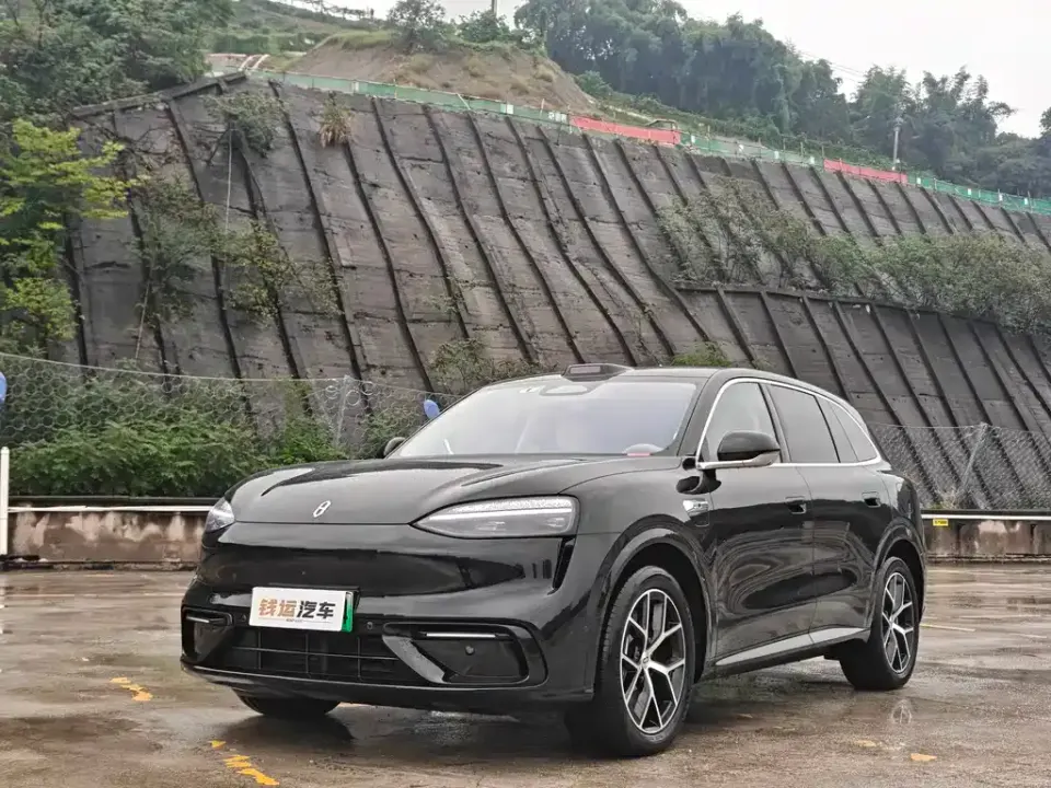 AITO AITO M6