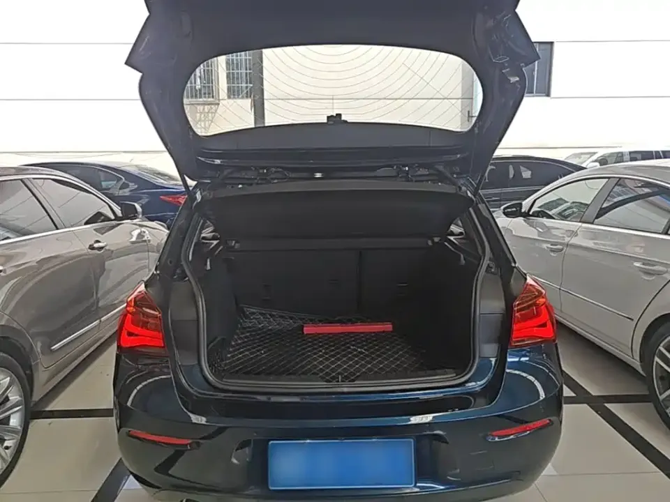BMW 1 Series (Import)