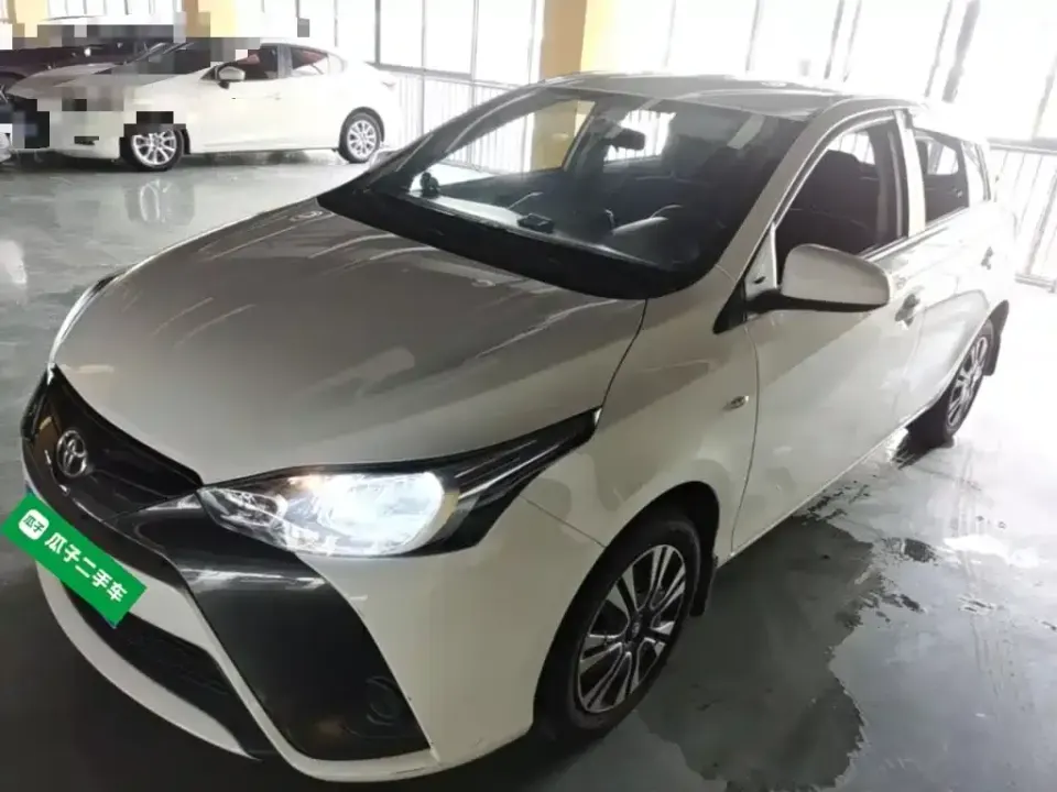 Toyota Yaris L