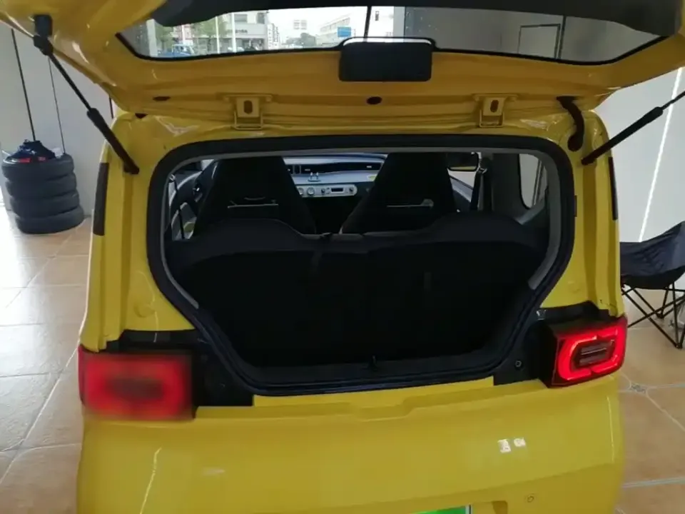 Wuling MINIEV