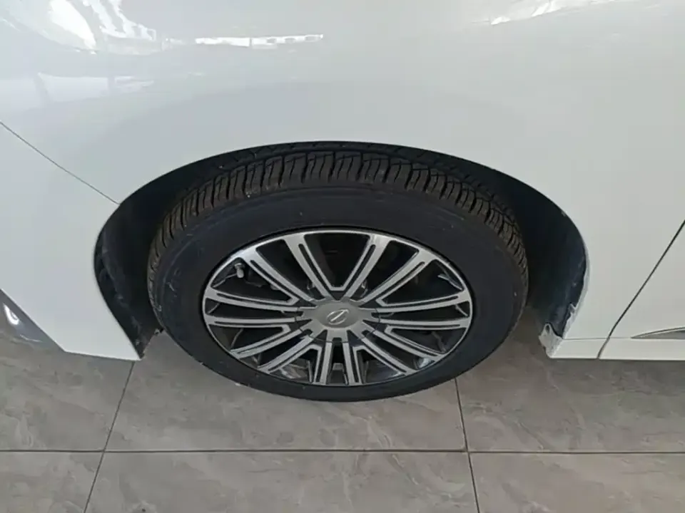 GAC Trumpchi M8