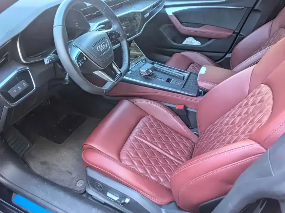 Audi A7L