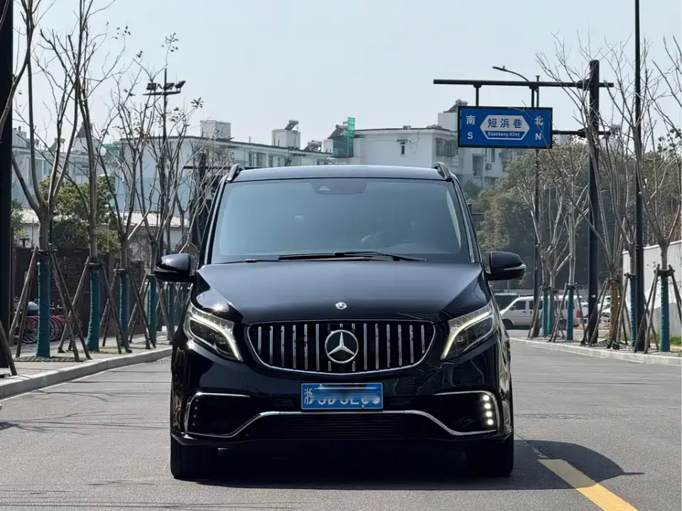 Mercedes-Benz V-Class