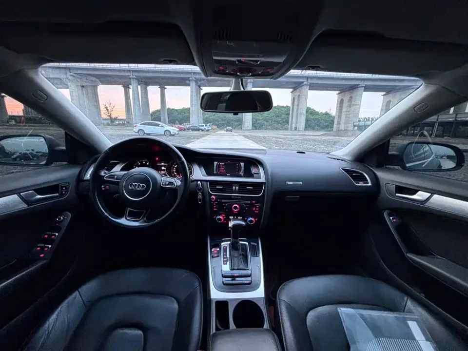 Audi A5 (Import)