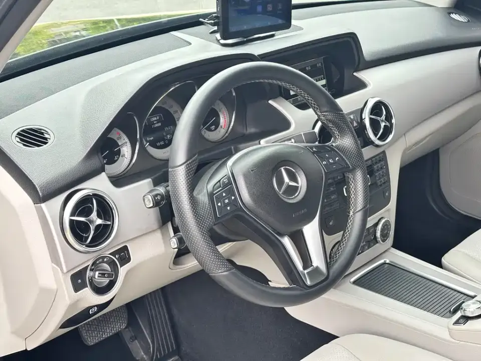 Mercedes-Benz GLK-Class