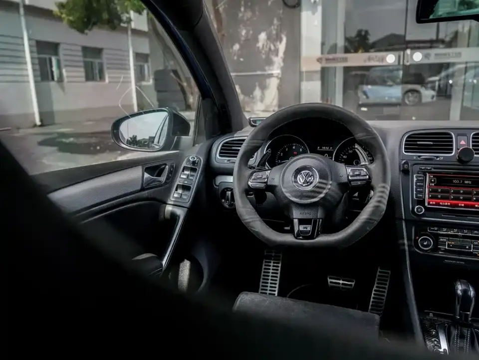 Volkswagen Golf (Import)