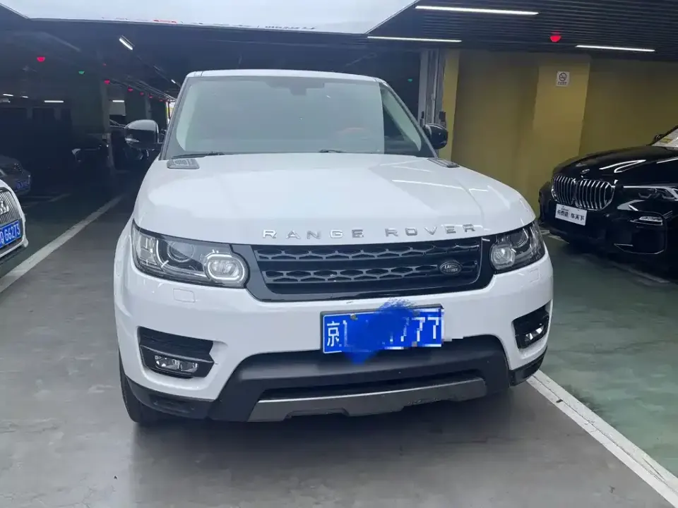 Land Rover Sport