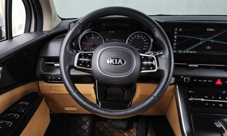 Kia Canival