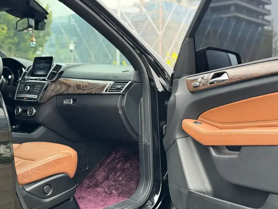Mercedes-Benz GLS