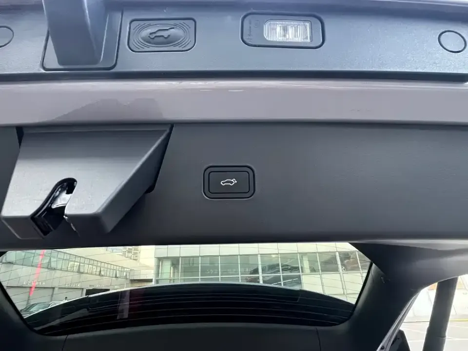 Volvo XC70 PHEV