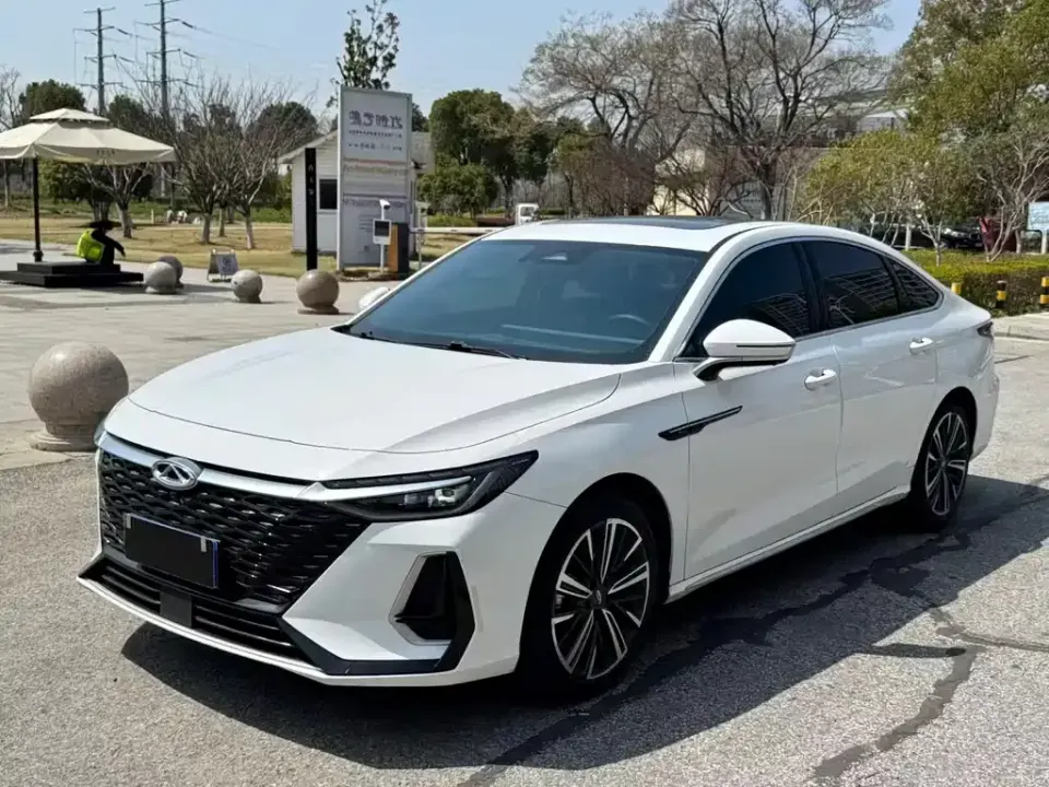 Chery Arrizo 8