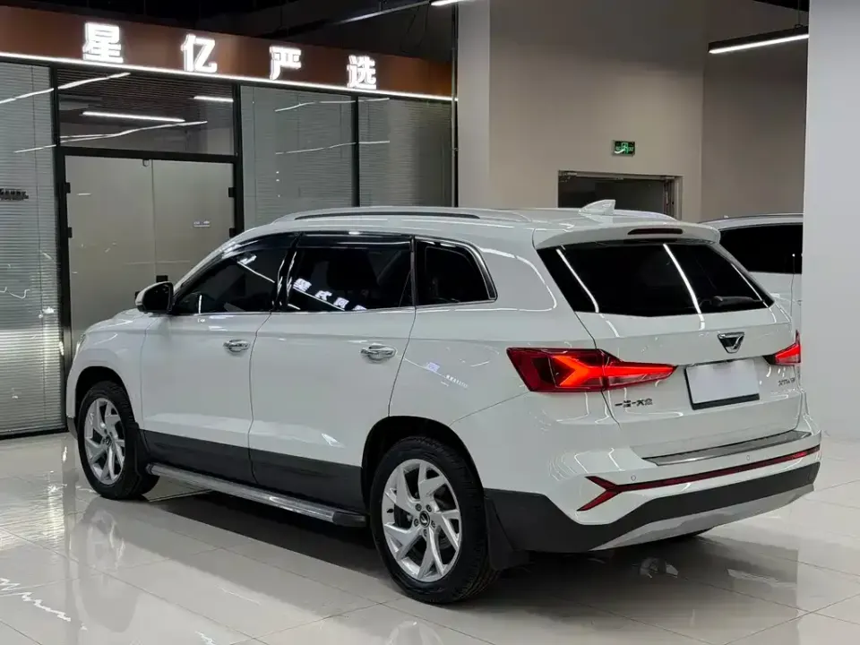 Jetta VS7