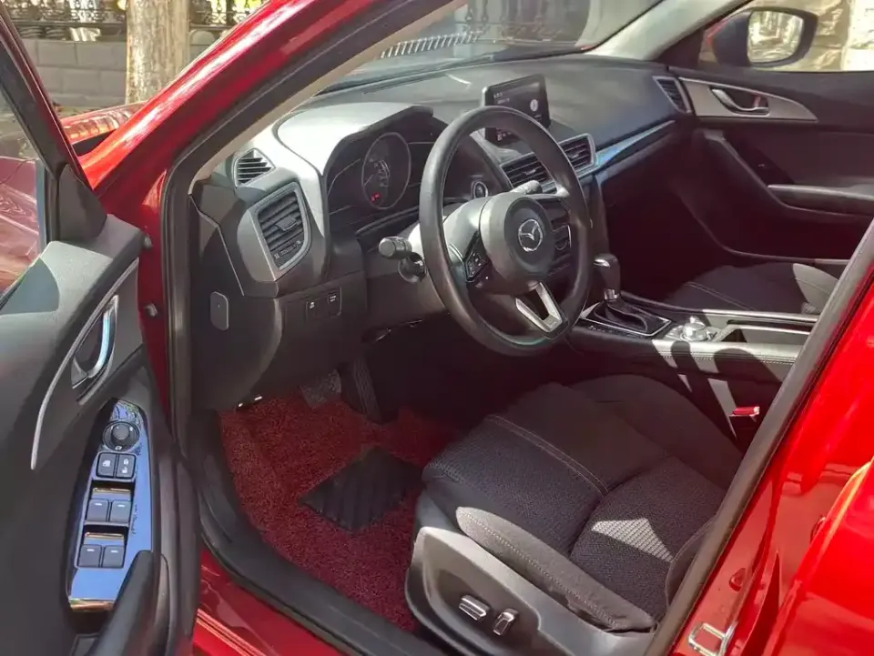 Mazda 3 Axela
