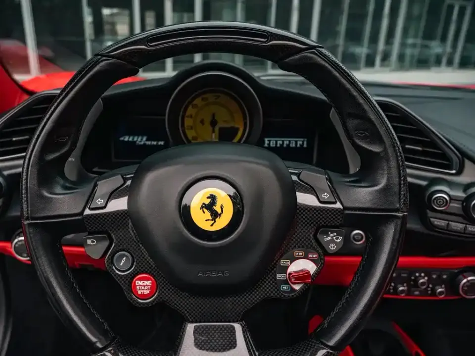 Ferrari 488