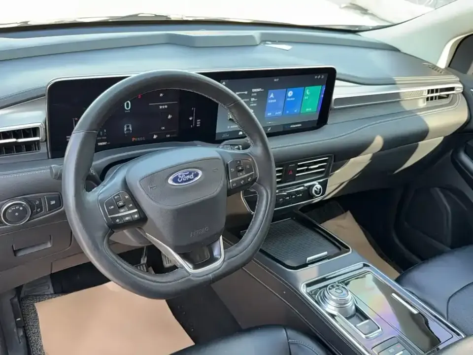 Ford Edge