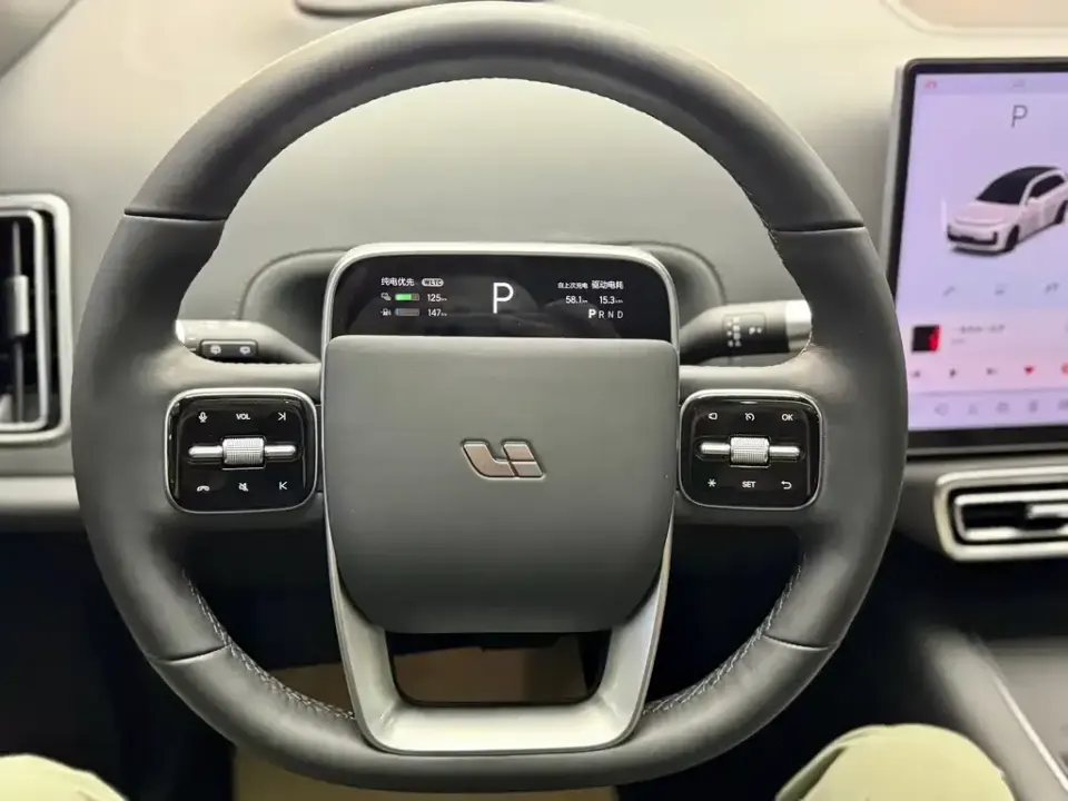 Li Li L7
